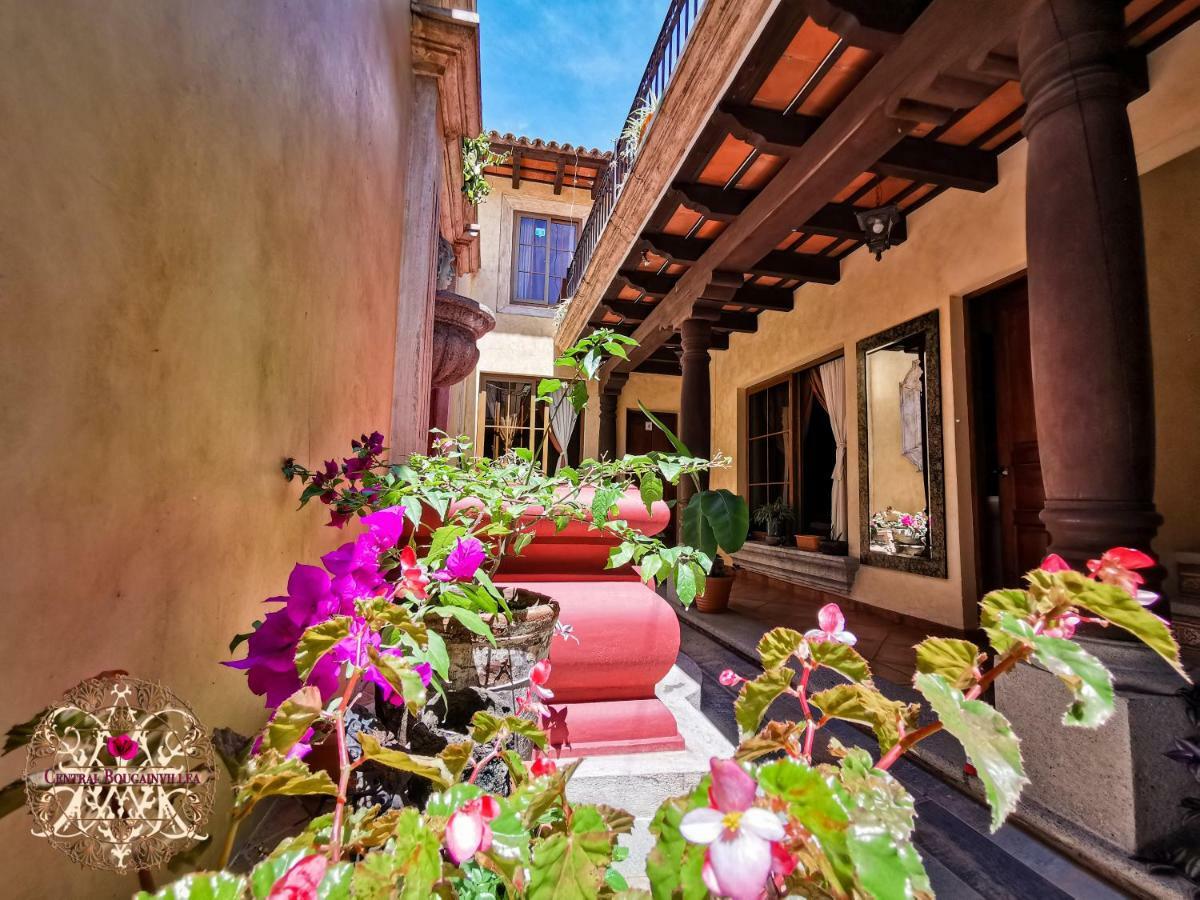Central Bougainvillea Антигуа-Гватемала Экстерьер фото